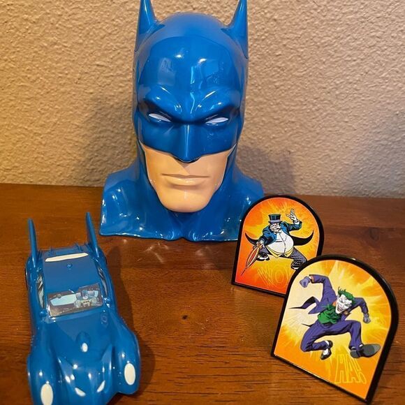 Deco PAC Batman Cake Topper Set - Picture 1 of 10